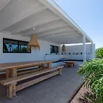 North Shore Lajares, Alegre 30a