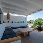 North Shore Lajares, Alegre 30a
